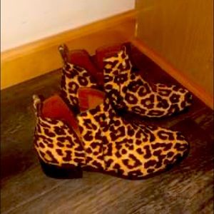 Cheetah booties NEVER WORN!